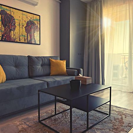 Panoramic Forest View Apartment Dumbravita  Luaran gambar