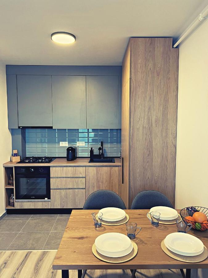 Panoramic Forest View Apartment Dumbravita  Luaran gambar
